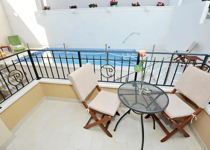 Apartman Tomislav 2 *