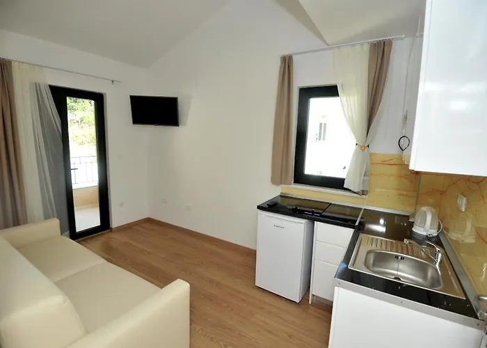 Tomislav 2 Apartman *